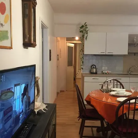 Nastanitev v družini Giuseppe